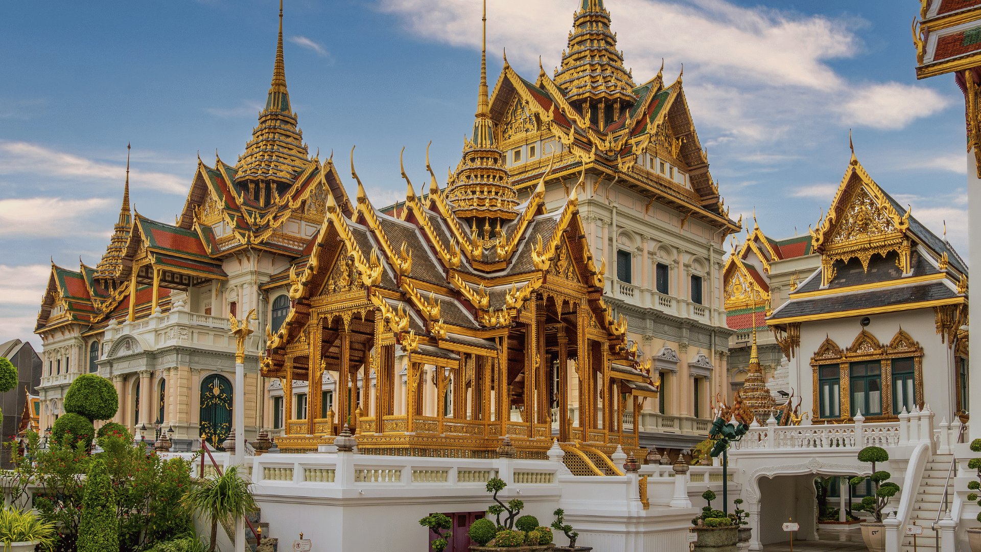 Thailand: 5 Days / 4 Nights – Bangkok & Phuket City + Island Mix